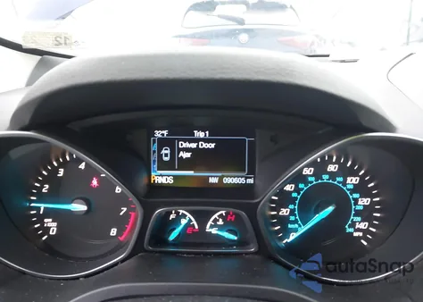 2016 Ford Escape Titanium из США, поврежденный, VIN 1FMCU0J90GUC35737